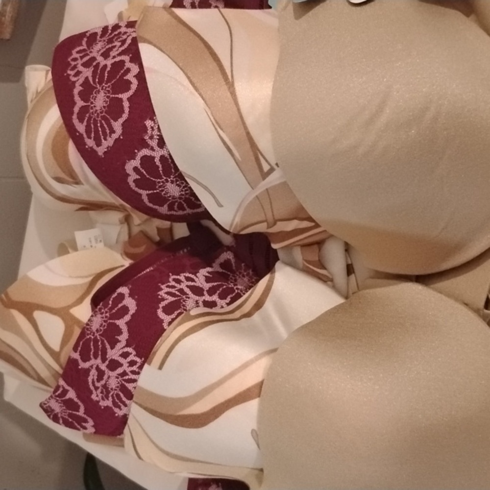 Bundle of 36b bras